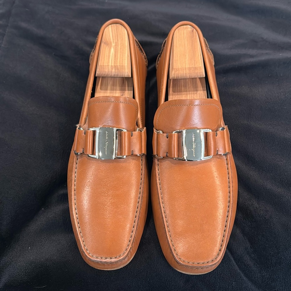 Ferragamo men’s loafers 9.5 tan leather